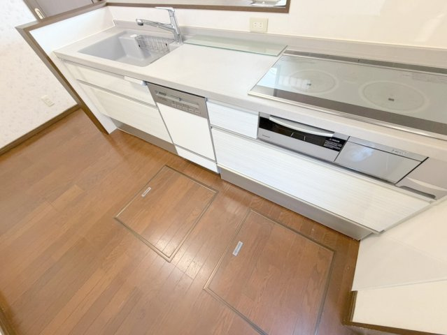 生駒市壱分町戸建てのキッチン|キッチンでお料理をお楽しみください