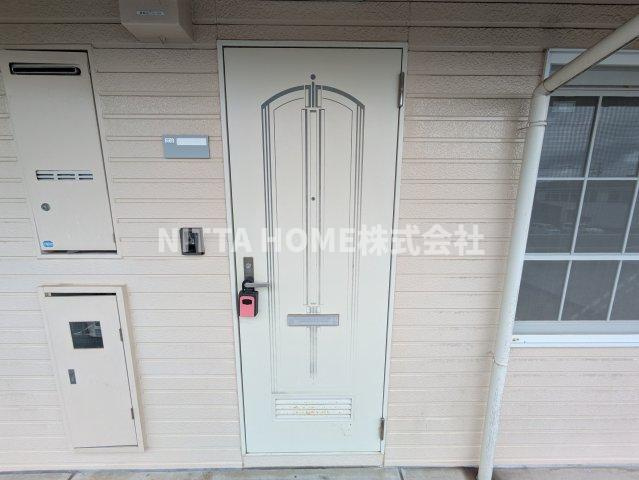 グラン・パレのその他共用部分|清潔感のあるエントランスです♪