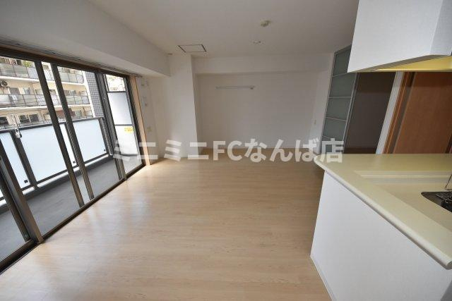 グランルージュ谷町六丁目