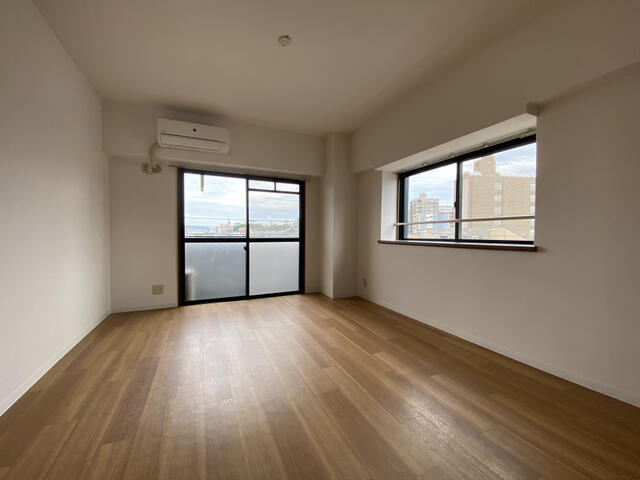 【内装】 | ラ・リヴィエール