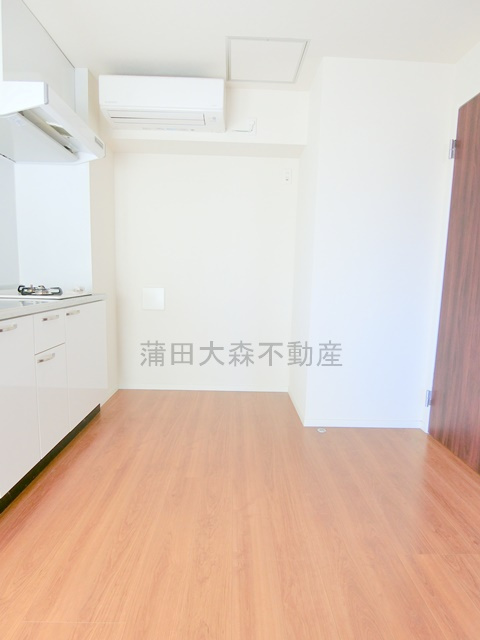 カレススタイル多摩川の居間・リビング|DK6.5帖