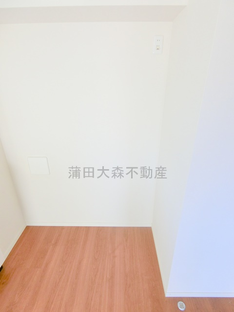 カレススタイル多摩川のキッチン|冷蔵庫置き場