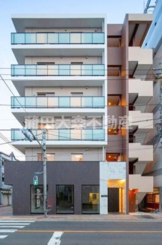 カレススタイル多摩川の外観|2020年3月築　鉄筋コンクリート造地上6階建て
東京都大田区多摩川1丁目　京急多摩川線矢口渡駅徒歩2分　京急池上線蓮沼駅徒歩11分