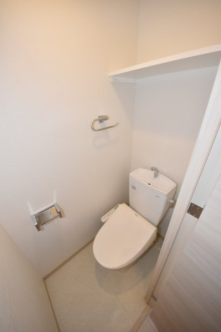 スプランディッド難波元町のトイレ