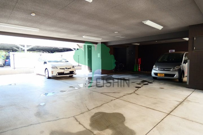 【駐車場】 | ネストピア博多駅前2 | 駐輪場