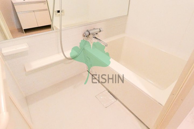 【浴室】 | ネストピア博多駅前2 | 清潔感のある浴室です！