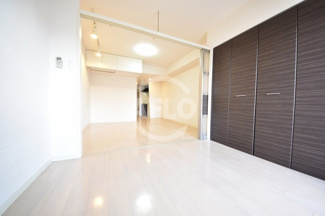 【居間・リビング】 | エステムコート難波EASTレオルガ | エステムコート難波EASTレオルガ　リビング