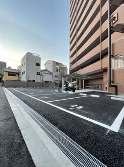 【駐車場】 | プレジオ難波EURO | プレジオ難波EURO（プレジオ難波ユーロ）平面駐車場