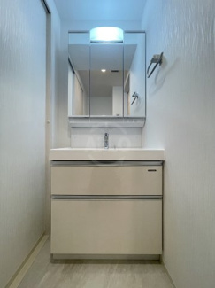 【独立洗面台】 | プレジオ難波EURO | プレジオ難波EURO（プレジオ難波ユーロ）洗面化粧台