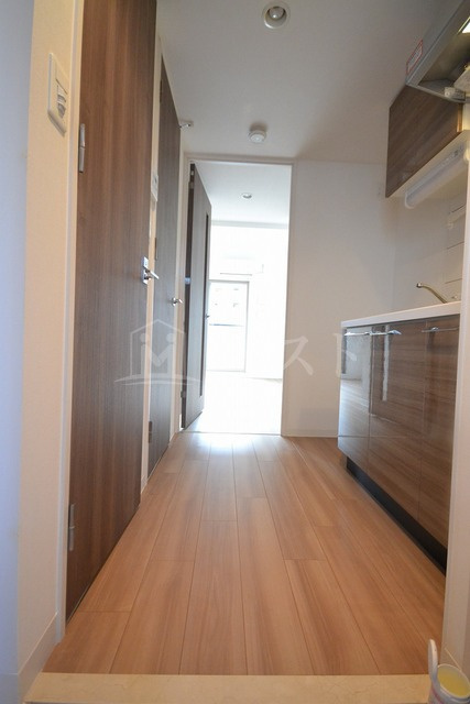 大阪市北区中津４丁目の賃貸マンションの玄関