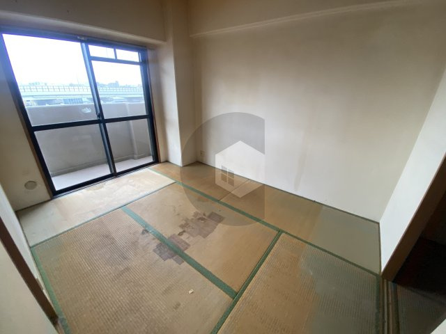 エクステンド藤戸の和室