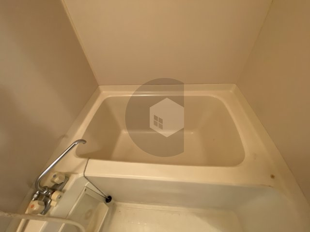 エクステンド藤戸の浴室