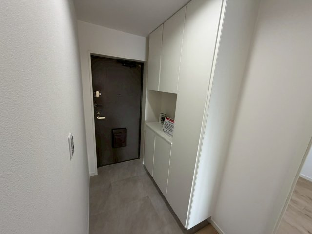 ヴィアーレ一社の玄関