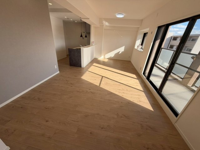 ヴィアーレ一社の居間・リビング|南向きリビングは家族が自然と集まる居心地の良い空間♪