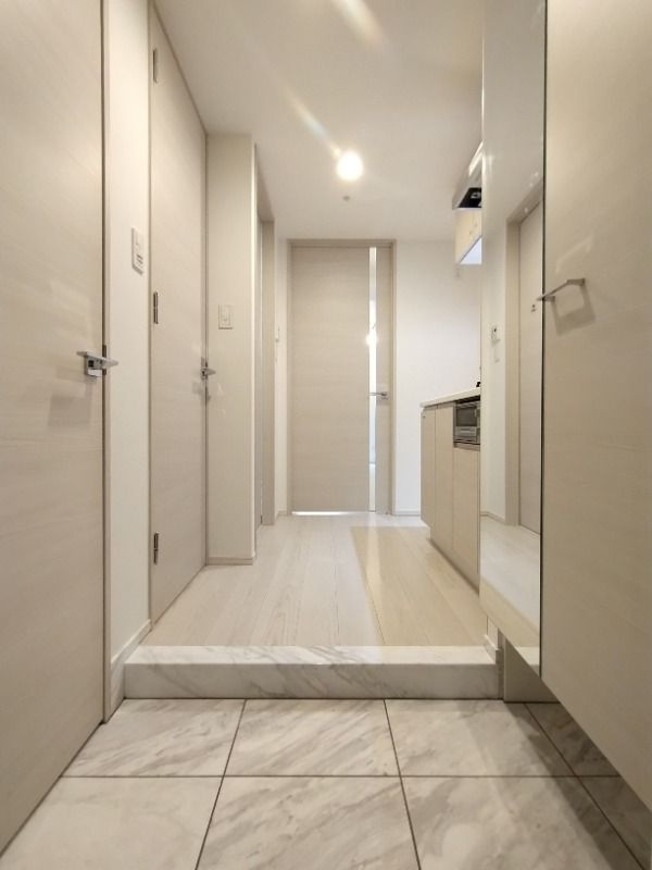 クレイシア両国ルクールの玄関