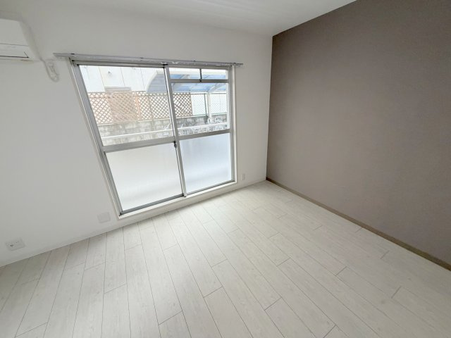 ドムール佐保川の居間・リビング