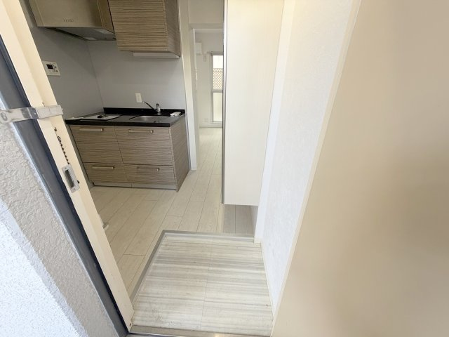 ドムール佐保川の玄関