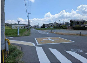 栗東市下戸山の事業用地の外観