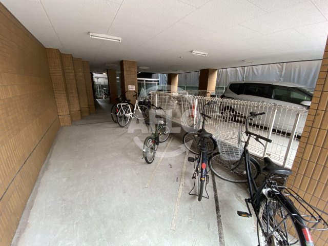インターナショナル上汐のその他共用部分|インターナショナル上汐　駐輪場