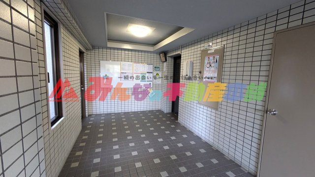 ファミールハイツ久留米弐番館のロビー