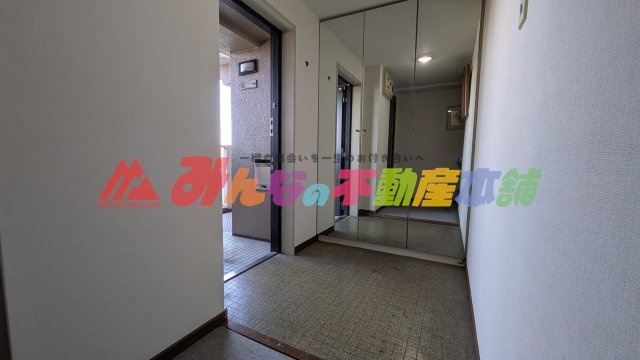 ファミールハイツ久留米弐番館の玄関