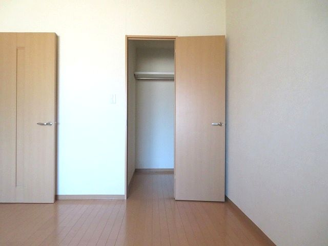 フローレンス北本町グランドアークの収納