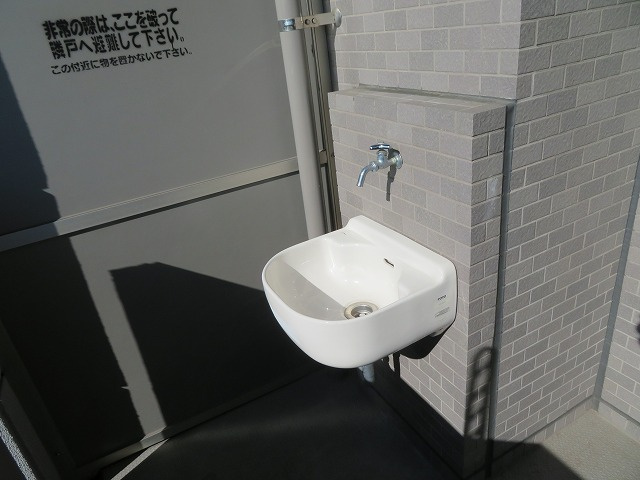 フローレンス北本町グランドアークのバルコニー