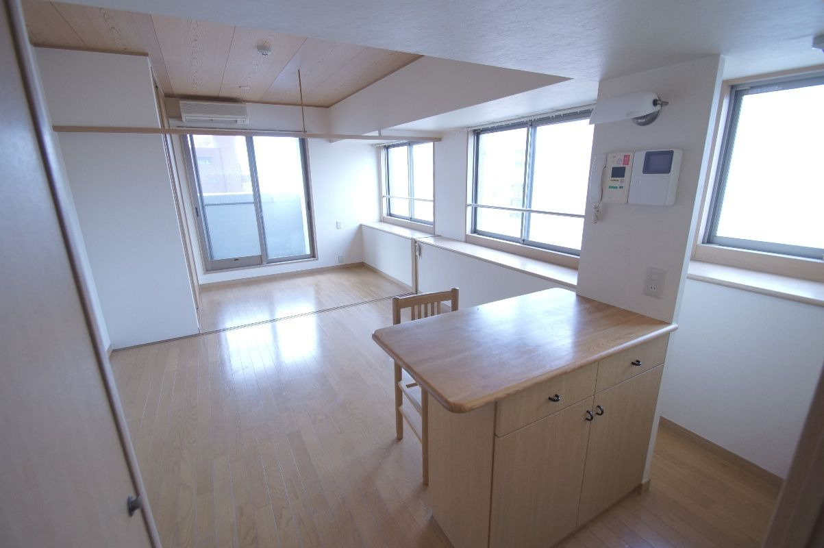 エステートモア薬院NESTの内装