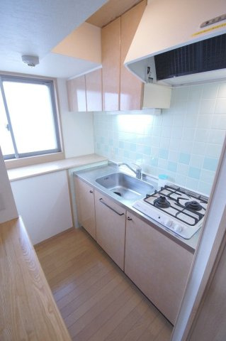 エステートモア薬院NESTのキッチン