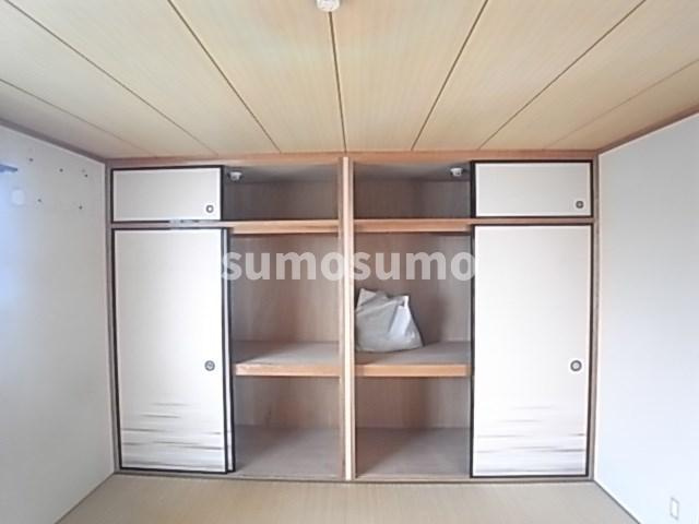 グリーンマンション12の収納