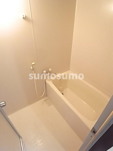 グリーンマンション12の浴室