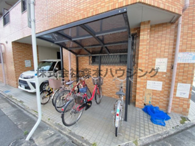 【その他共用部分】 | 　シャルマン河原 | 駐輪場です