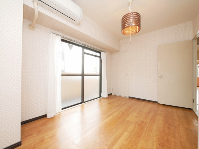 生玉パークハイツの洋室