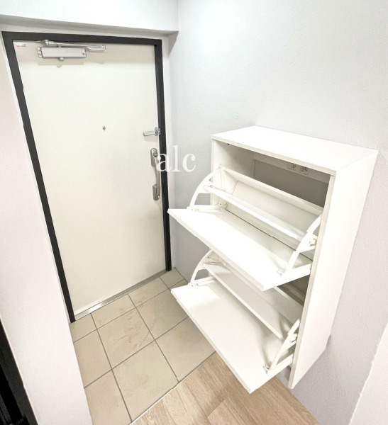 北区田端３丁目の賃貸マンションの玄関