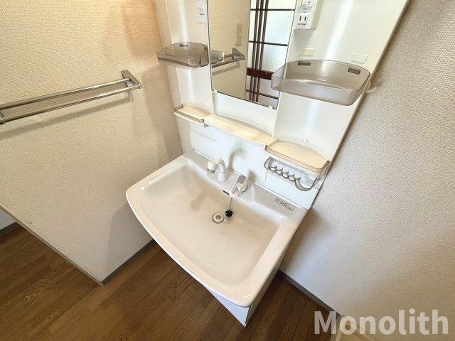 西井MX-1の洗面所