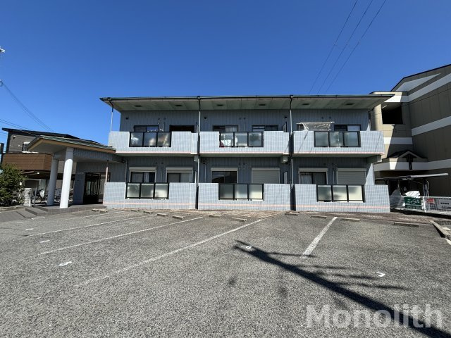 西井MX-1の駐車場