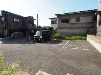 【駐車場】 | free bird D棟