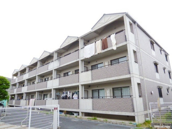 敷地内に駐車場・駐輪場あります！