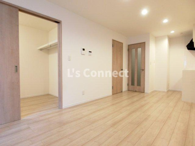 【内装】 | ラフィーノ八乙女 | 居室と寝室を分けて生活できる１ＬＤＫ。