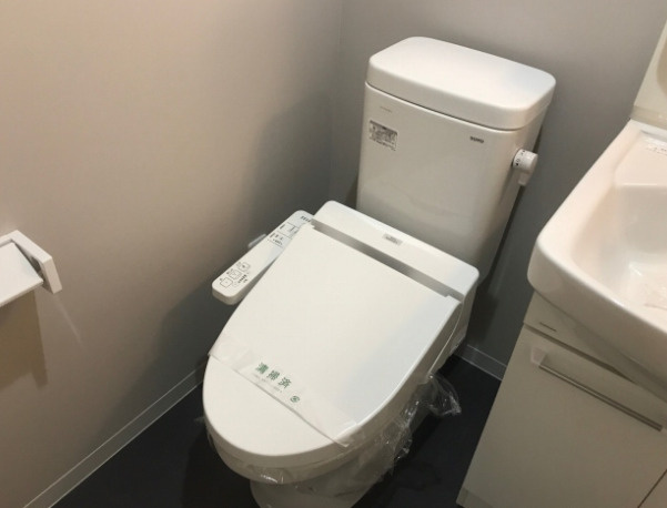 中野区沼袋２丁目のアパートのトイレ