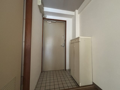 【玄関】 | カメゾン南佐古