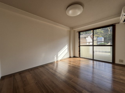 【居間・リビング】 | カメゾン南佐古