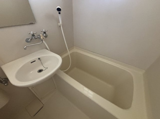 【浴室】 | カメゾン南佐古