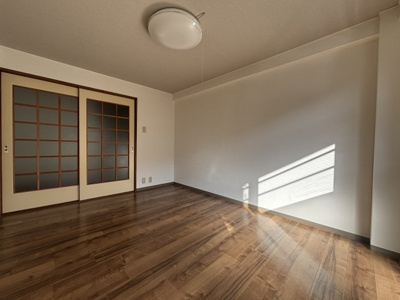 【寝室】 | カメゾン南佐古