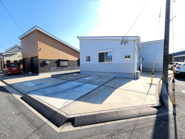 【駐車場】の画像