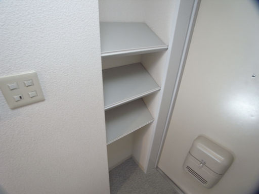 SYOWA EXCEL VIEW KOBEの玄関