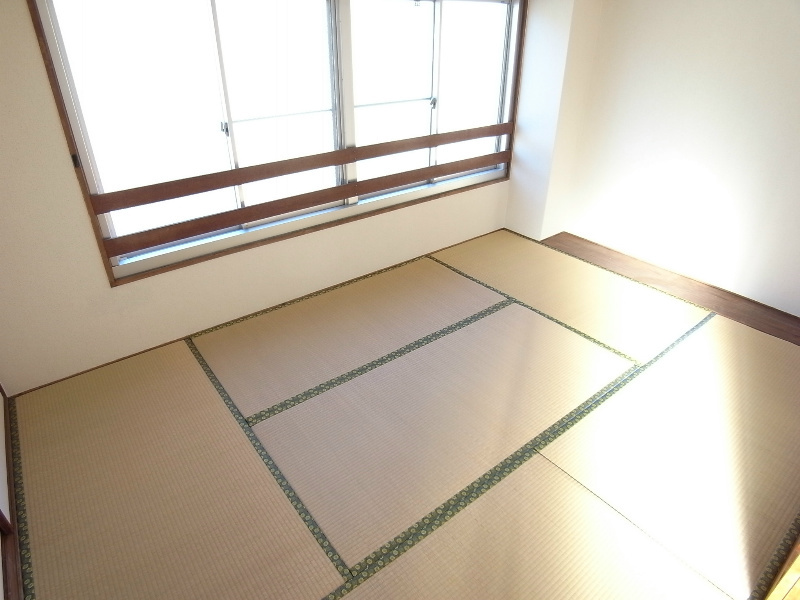 OKマンションの居間・リビング