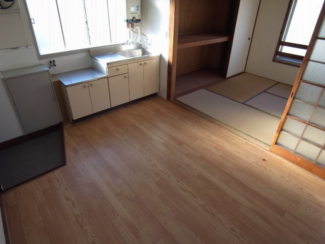 OKマンションの居間・リビング