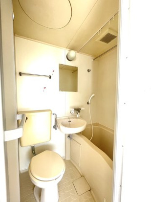 ブライト御影の浴室