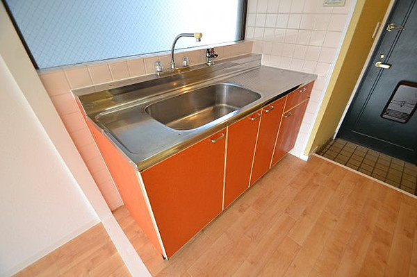 ル・パレ福住のキッチン